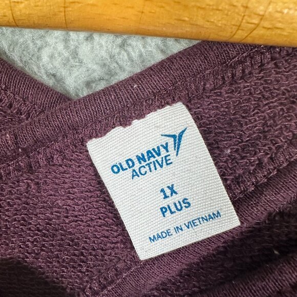 Old Navy Relaxed French-Terry Keyhole-Back Sweatshirt for Women Plus Size - Picture 7 of 11